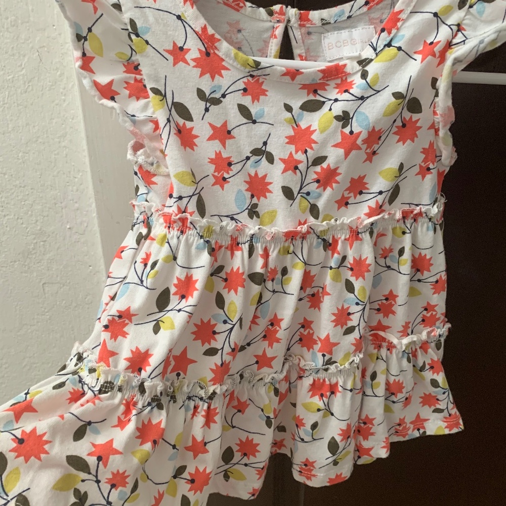 BCBG top 2T